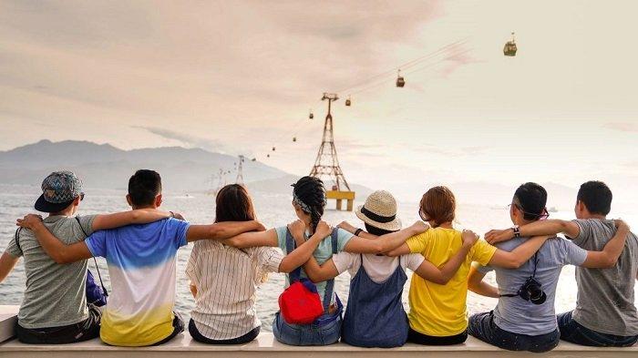 MANFAAT TRAVELING BERSAMA TEMAN
