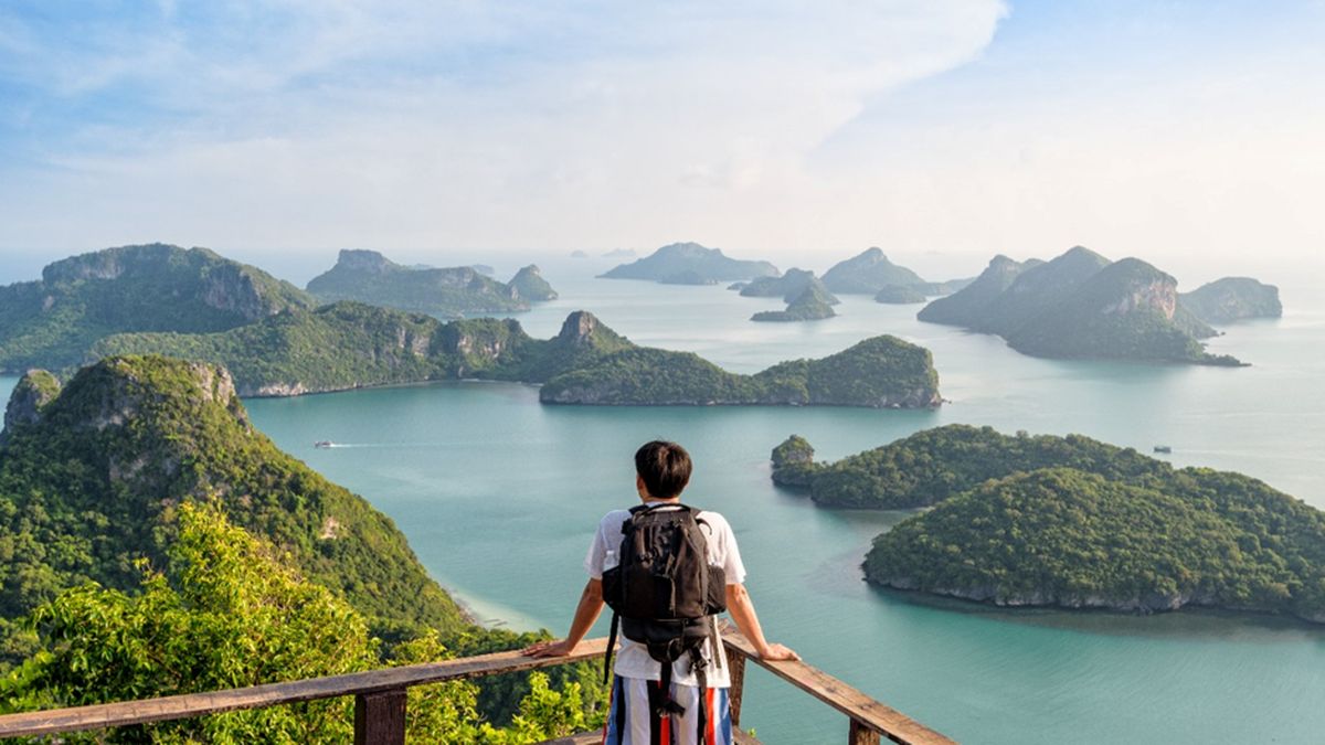 PERBEDAAN WISATA DIDALAM NEGERI DAN DILUAR NEGERI