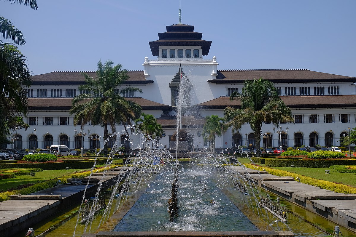 Wisata Bandung yang Memikat: Mengagumi Keindahan Alam dan Keberagaman Budaya