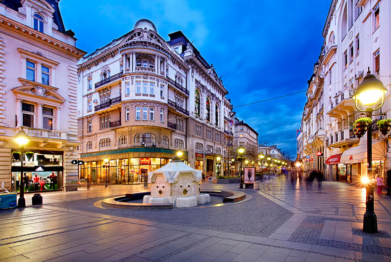 TRIP EROPA BALKAN 8D6N 5 NEGARA